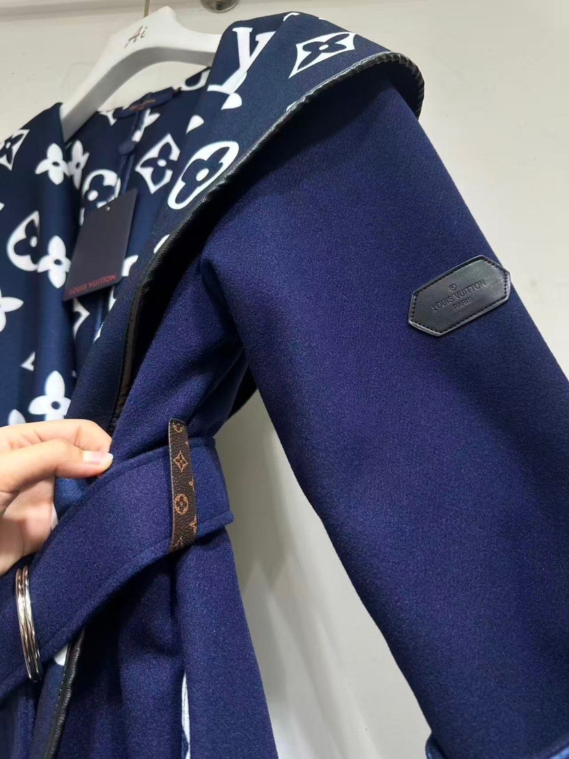 【LOUIS VUITTON旗艦店】ルイヴィトン オーバーコート ご好評に付き再入荷！