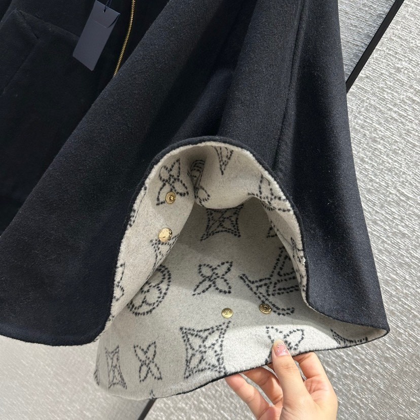 【LOUIS VUITTON旗艦店】ルイヴィトン オーバーコート ご好評に付き再入荷！