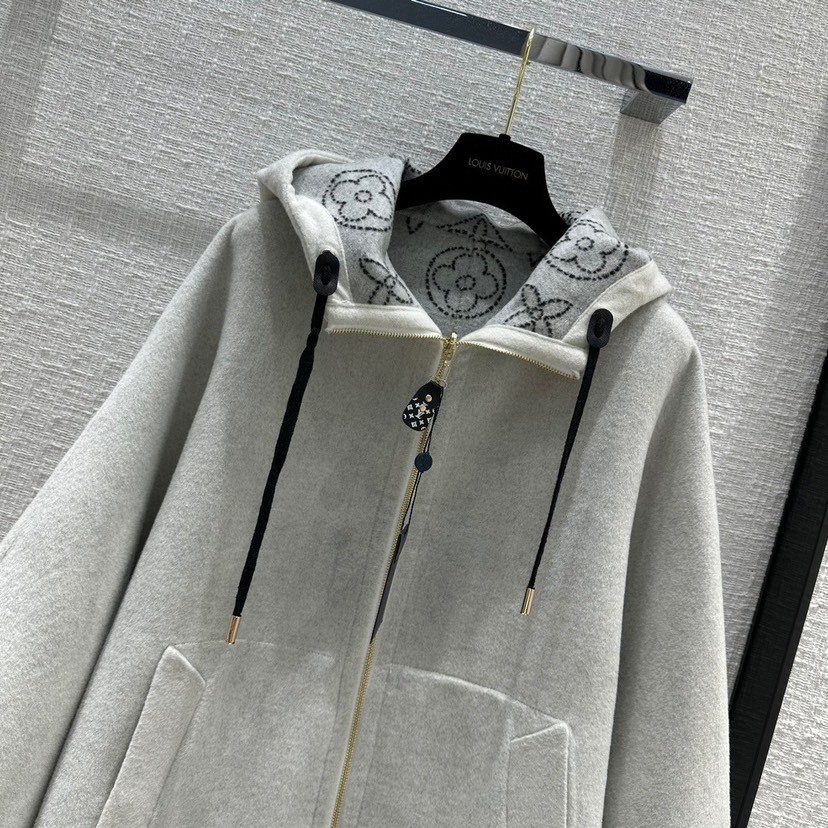 【LOUIS VUITTON旗艦店】ルイヴィトン オーバーコート ご好評に付き再入荷！