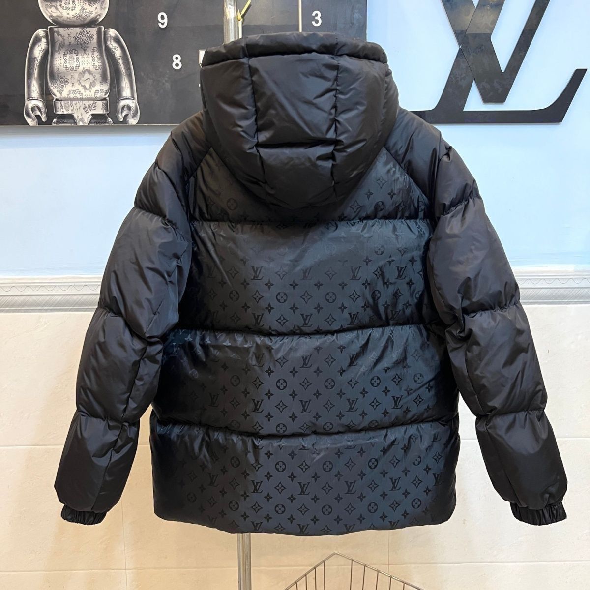 【LOUIS VUITTON 全国送料無料】【即日出荷】新作数量限定予行販売モンクレールダウンジャケット