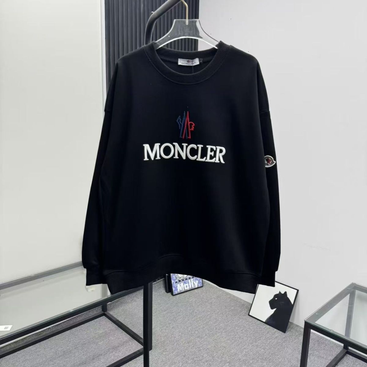 【MONCLER公式 旗艦店】ルイヴィトン パーカー ご好評に付き再入荷！