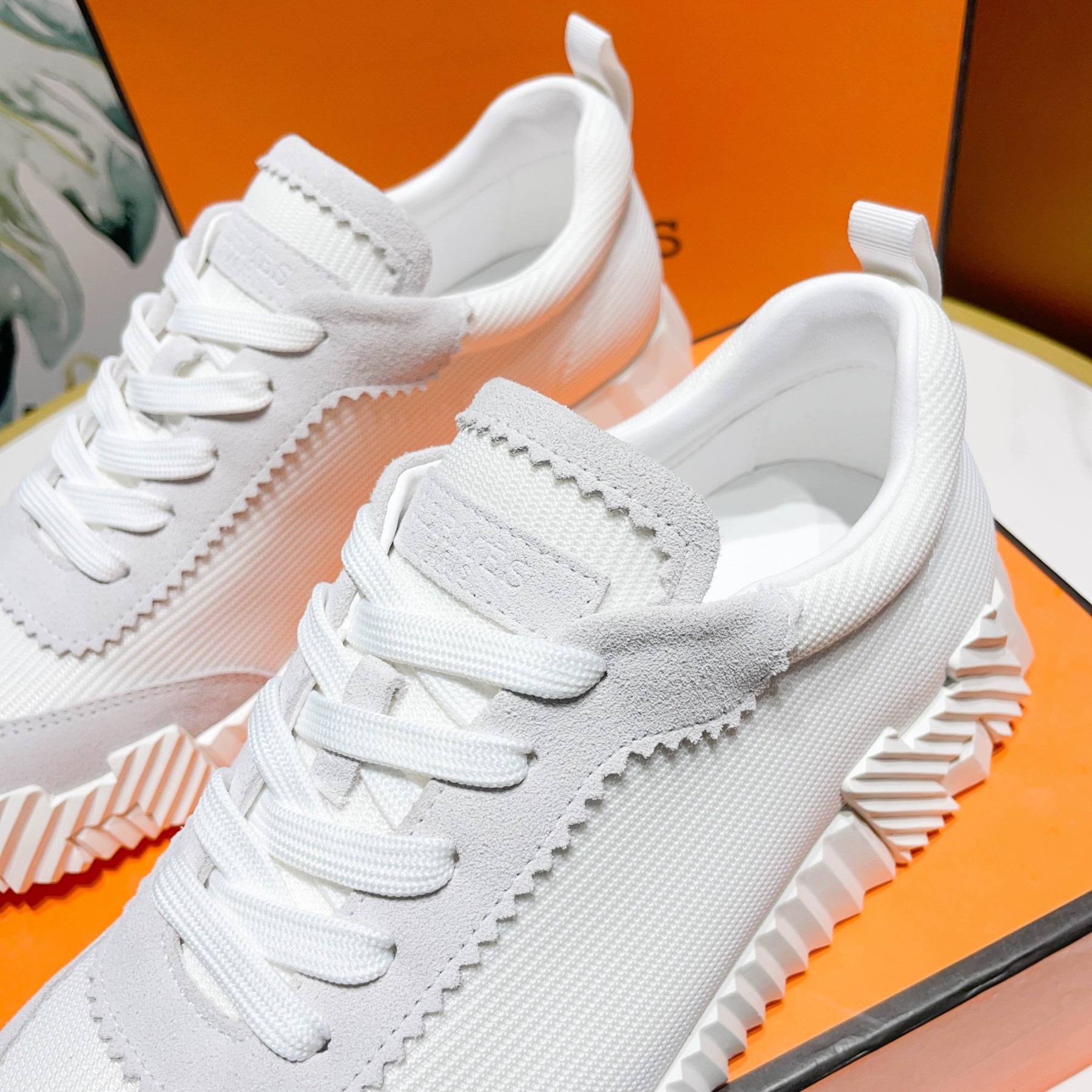 【大人気◆レザー×軽量ソール】HERMES バウンシング スニーカー