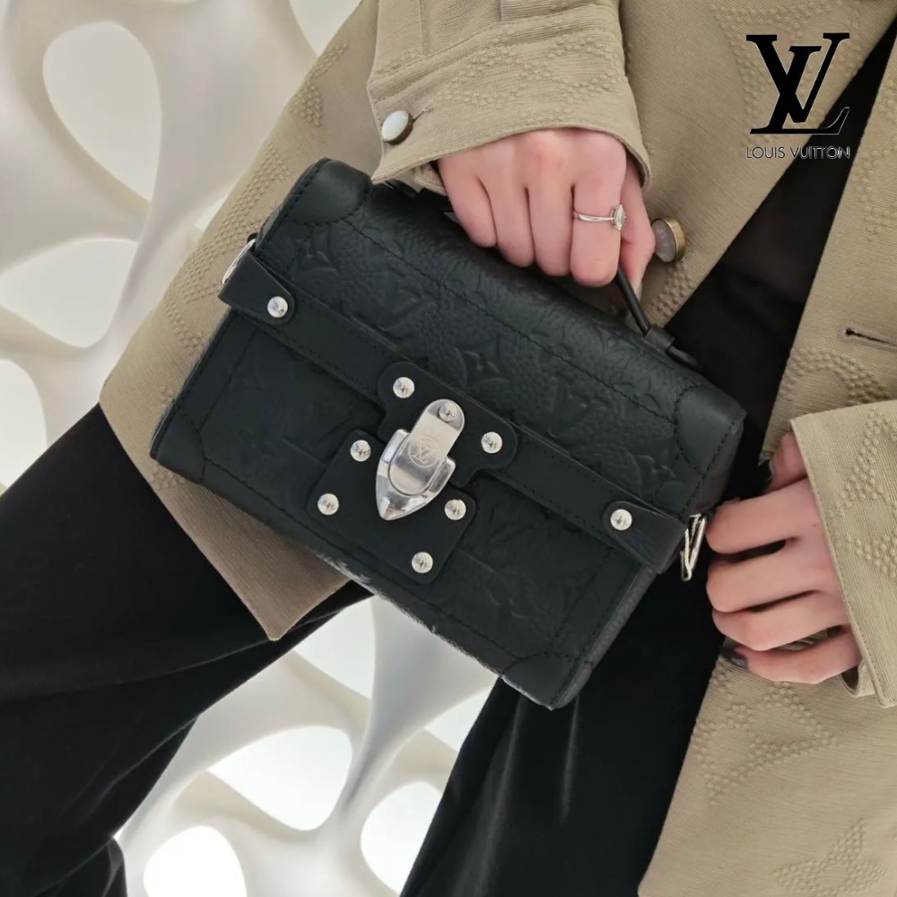 LouisVuitton《ソウル・トランク》ブラック モノグラム