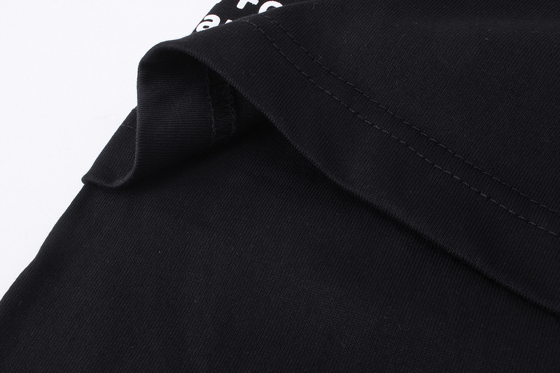 【BALENCIAGA】バレンシアガ 男女兼用、ご好評に付き再入荷！