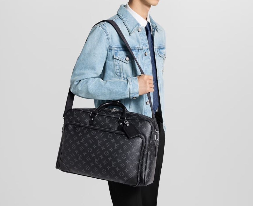 【旅行に最適の大容量♪】Louis Vuitton バッグ
