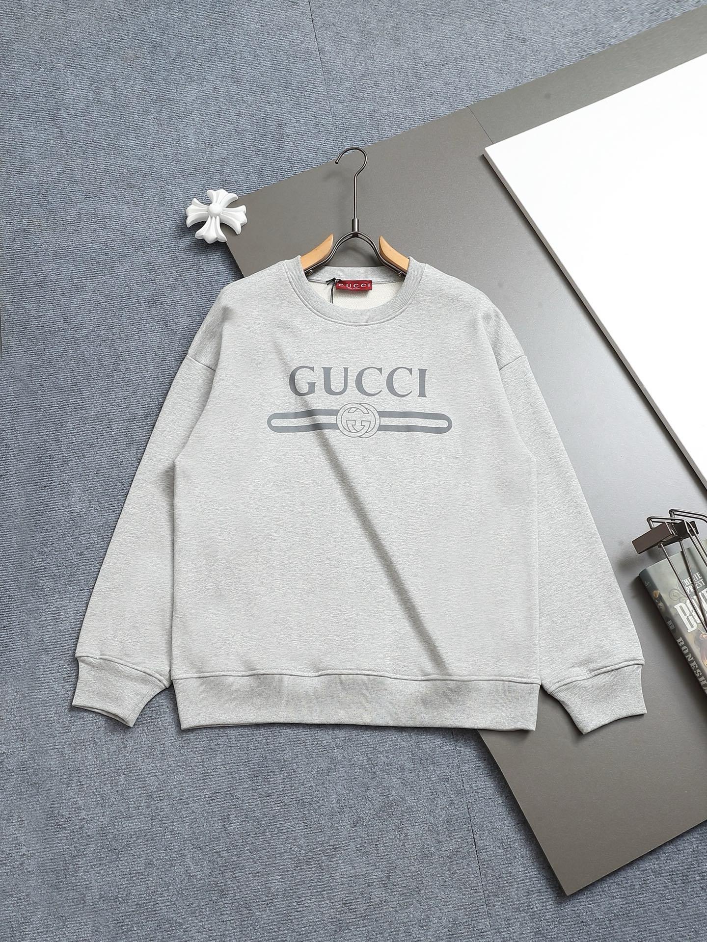【GUCCI】プリント長袖 T シャツ
