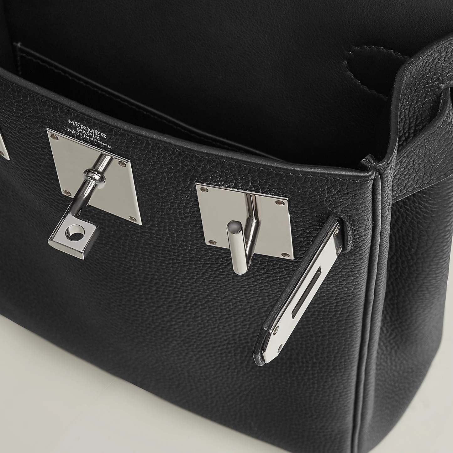 奇跡の入荷★【HERMES】HAC A DOS PM/黒