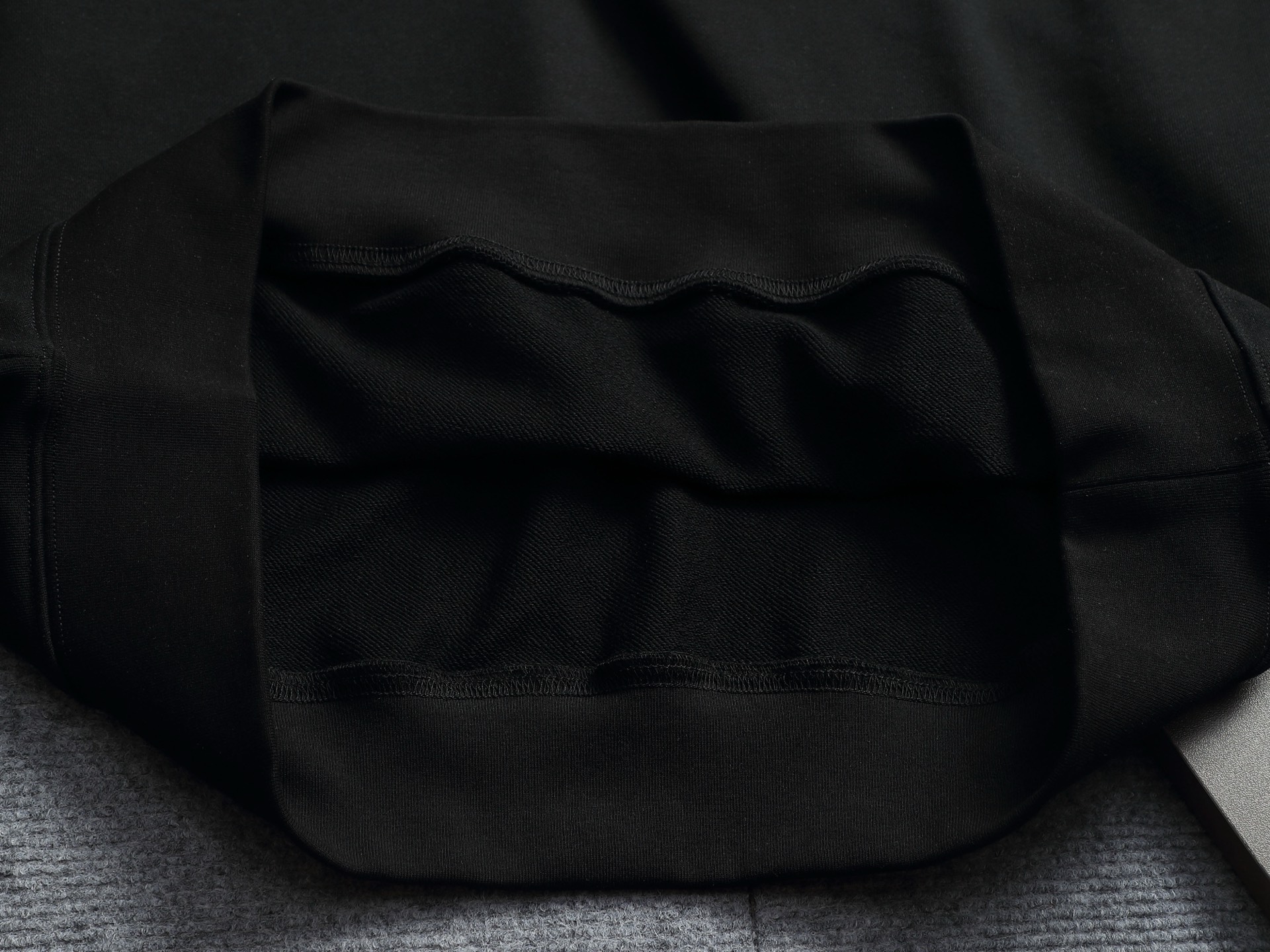 【LOUIS VUITTON】長袖 T シャツ