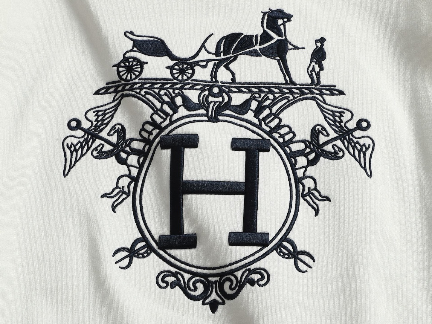 【HERMES】刺繍長袖 T シャツ