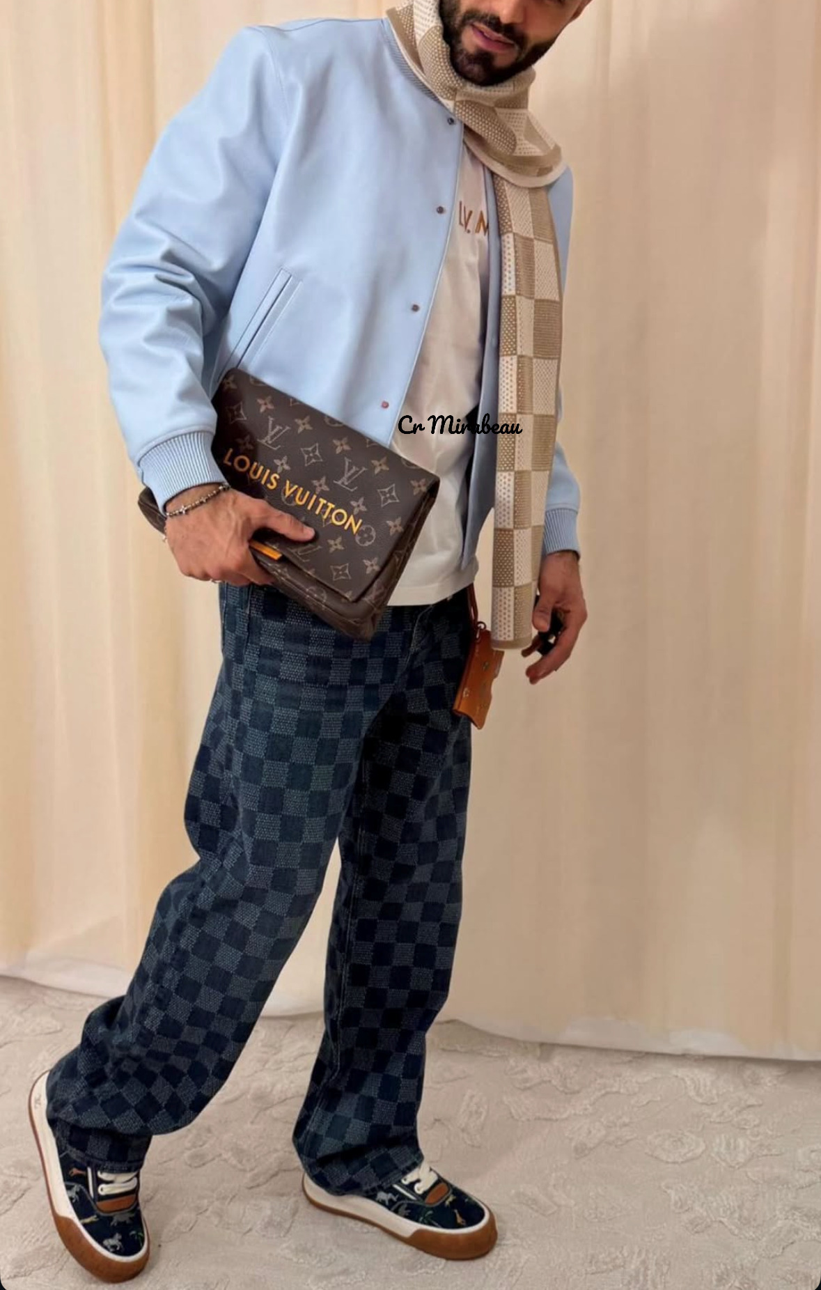 【大人気商品☆】LV テイクアウト メッセンジャー