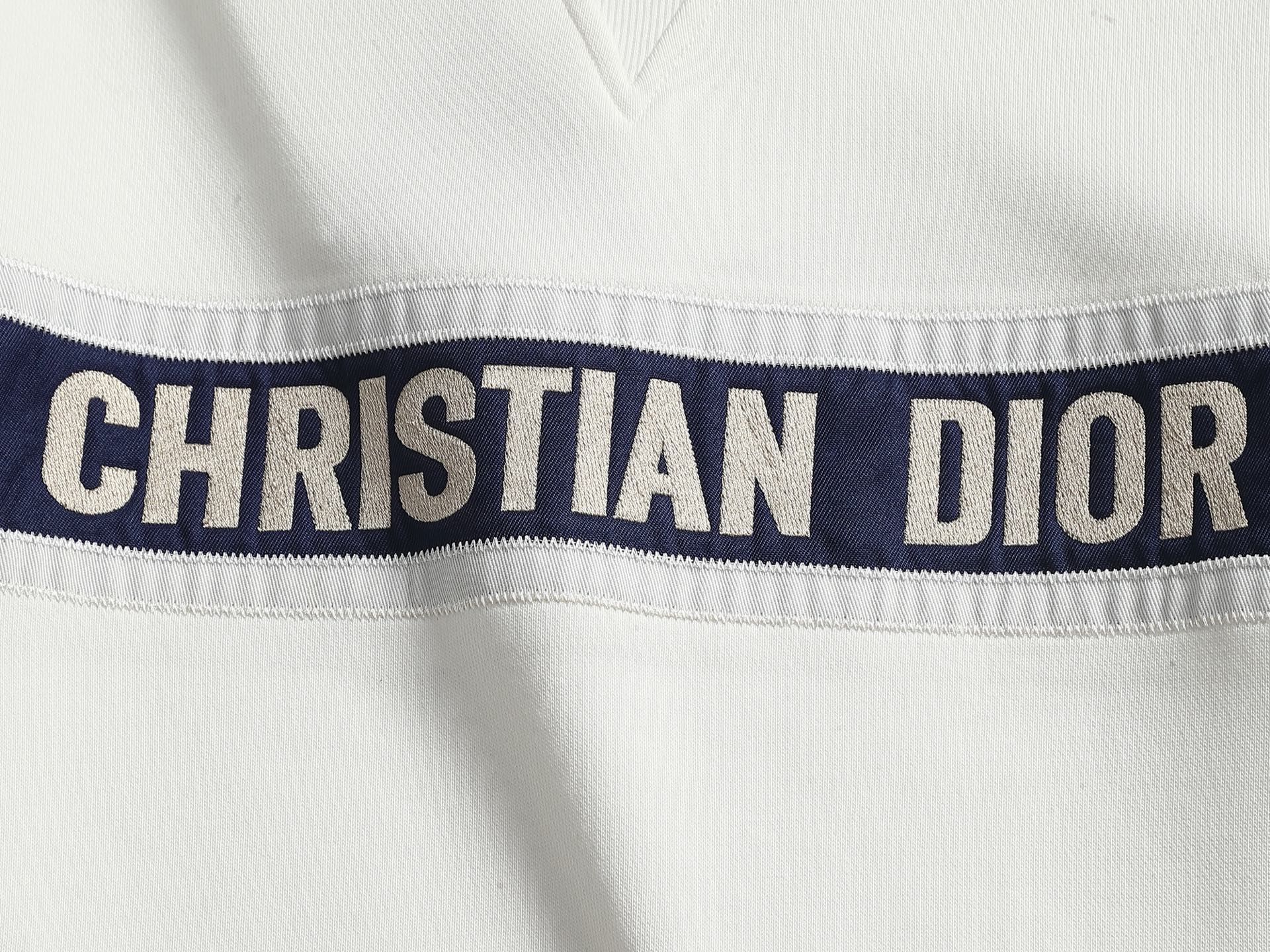 【DIOR】刺繍長袖 T シャツ