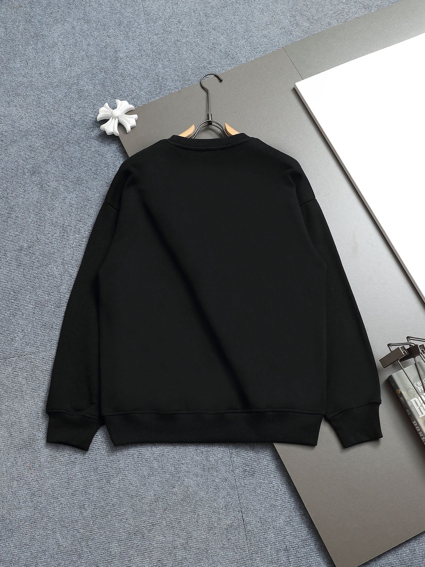 【LOEWE】長袖 T シャツ