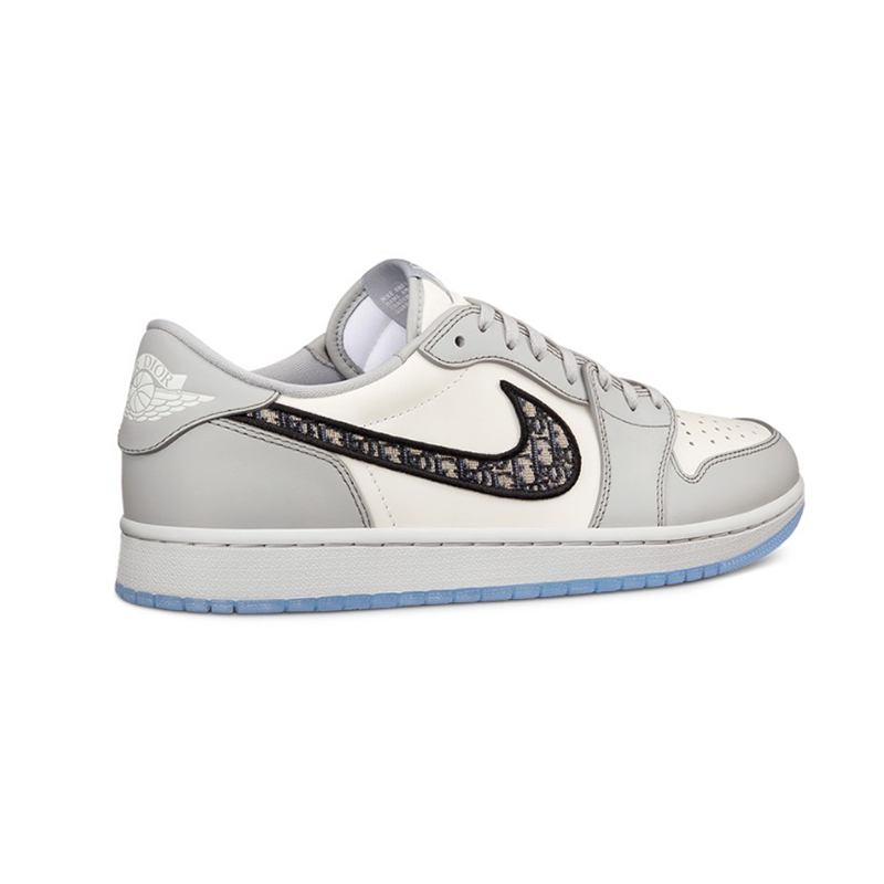 DIOR x NIKE AIR JORDAN 1 ディオール x ナイキ エア ジョーダン 1 RETRO LOW OG