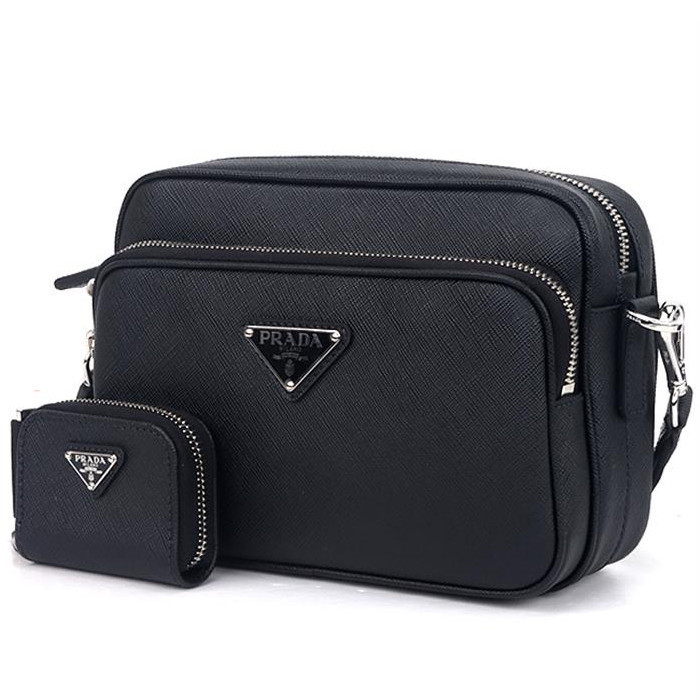 ♦PRADA♦サフィアーノレザー ショルダーバッグ