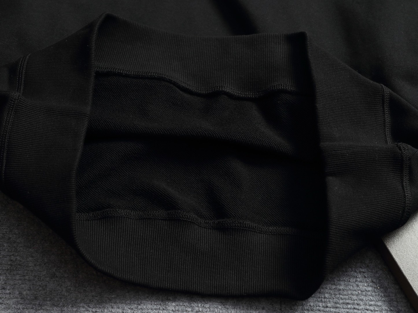 【BURBERRY】長袖 T シャツ