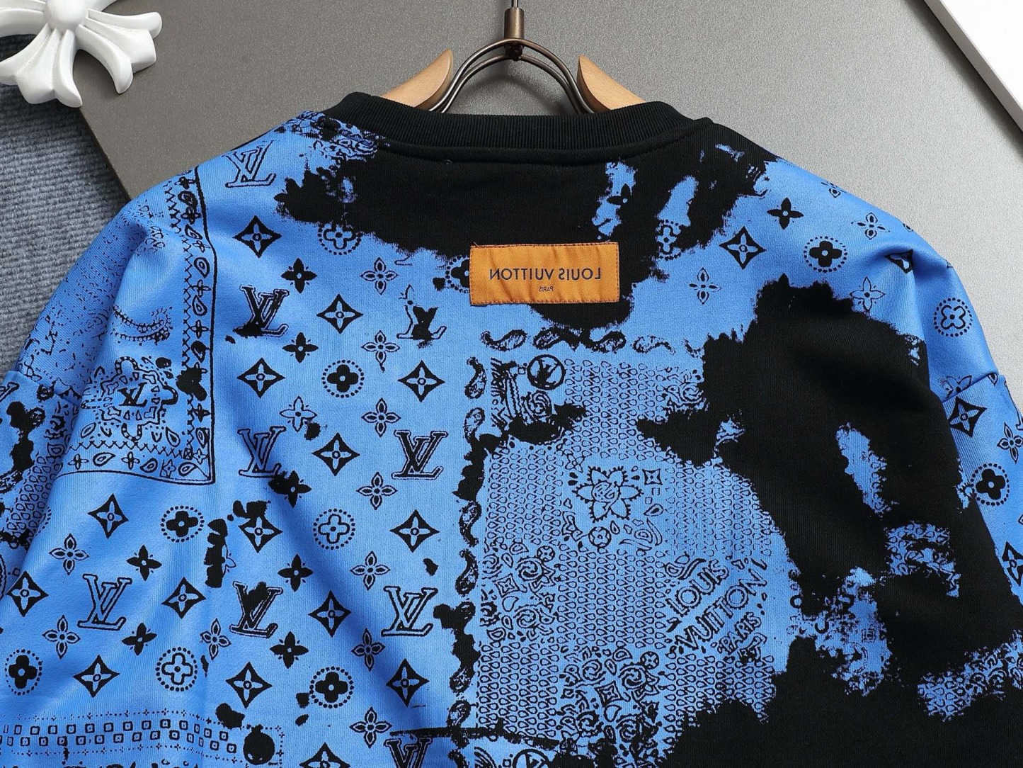 【LOUIS VUITTON】長袖 T シャツ