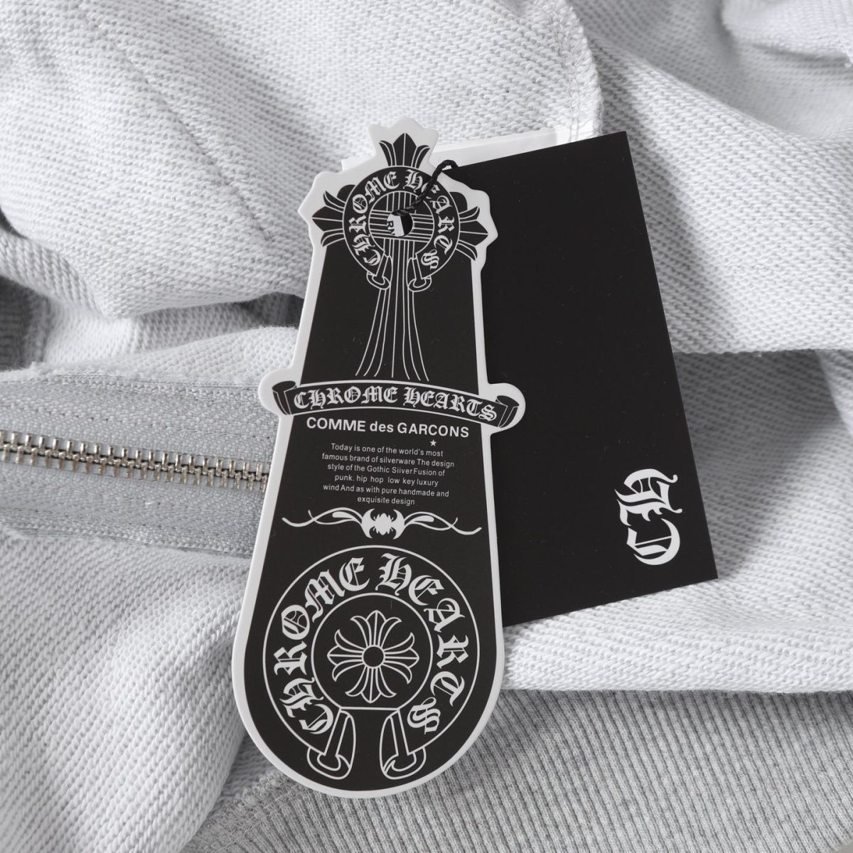 【CHROME HEARTS】パーカー