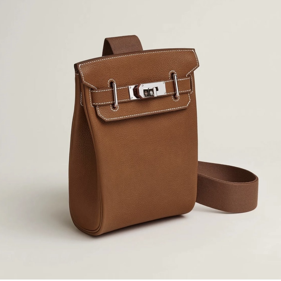 奇跡の入荷★【HERMES】HAC A DOS PM/黒