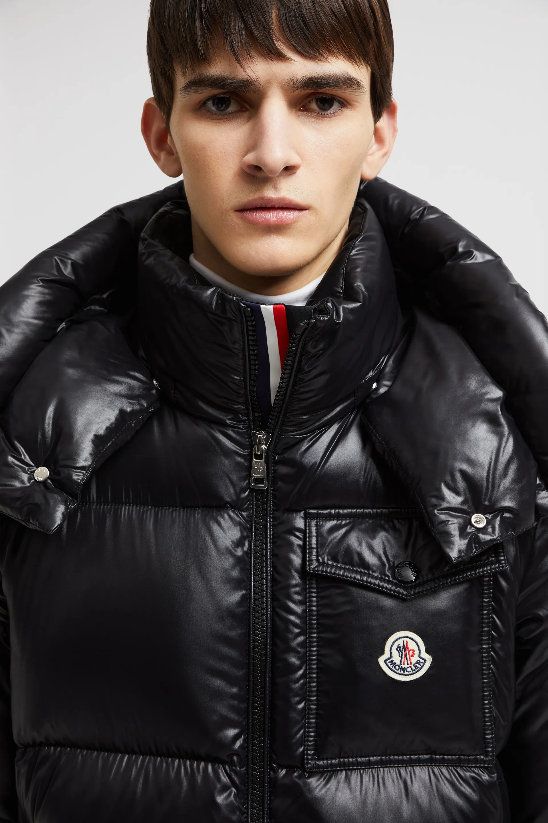【限定新モデル】MONCLER Montbeliard ダウンジャケット