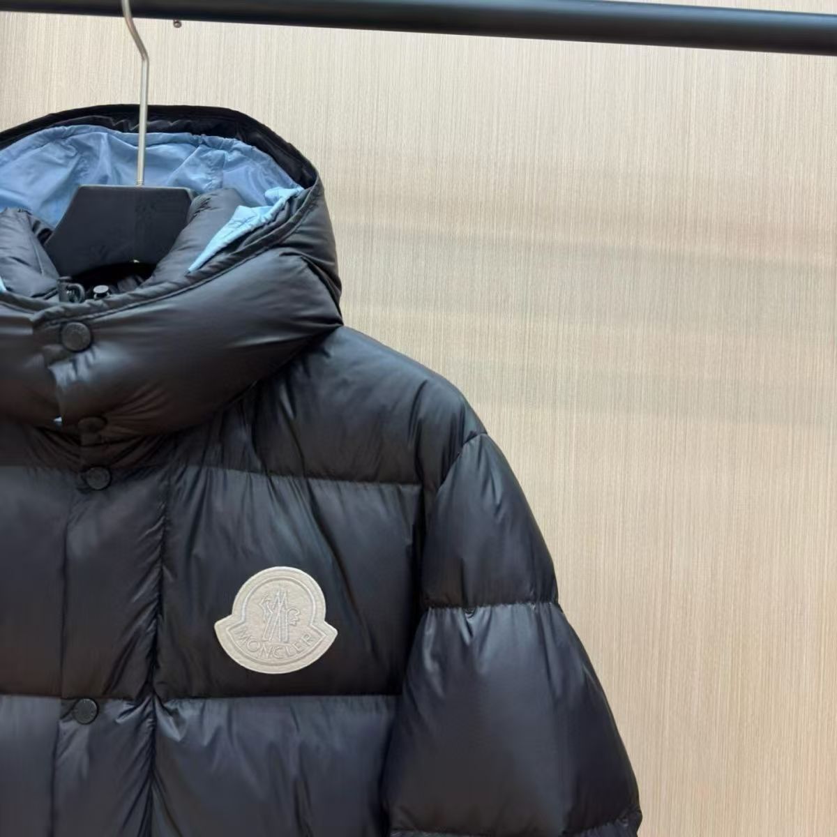 【Moncler公式 旗艦店】 ダウンジャケット大特価開催