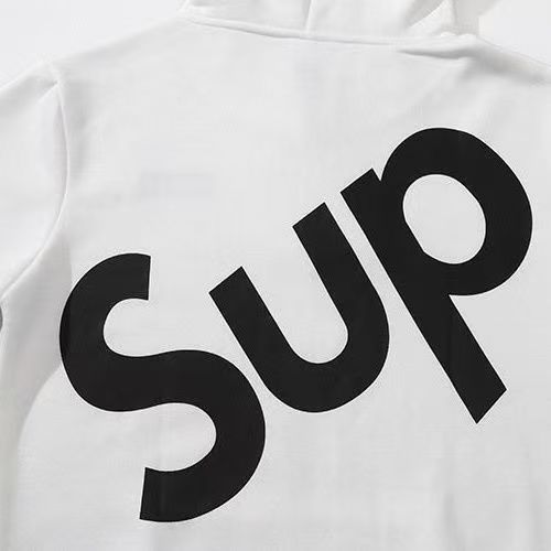 【SUPREME旗艦店】 パーカー 男女兼用 ご好評に付き再入荷！