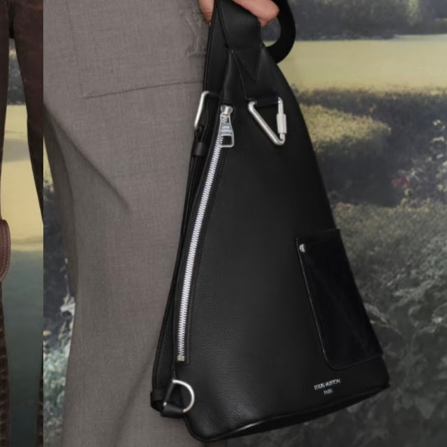 【大人の余裕を魅せる♪】Louis Vuitton　ショルダーバッグ M27060