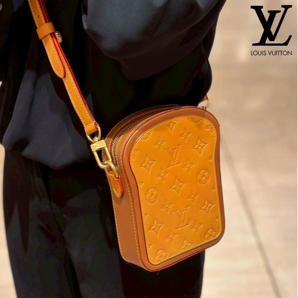目を惹く★Louis Vuitton トーストモチーフ ショルダーバッグ M26984