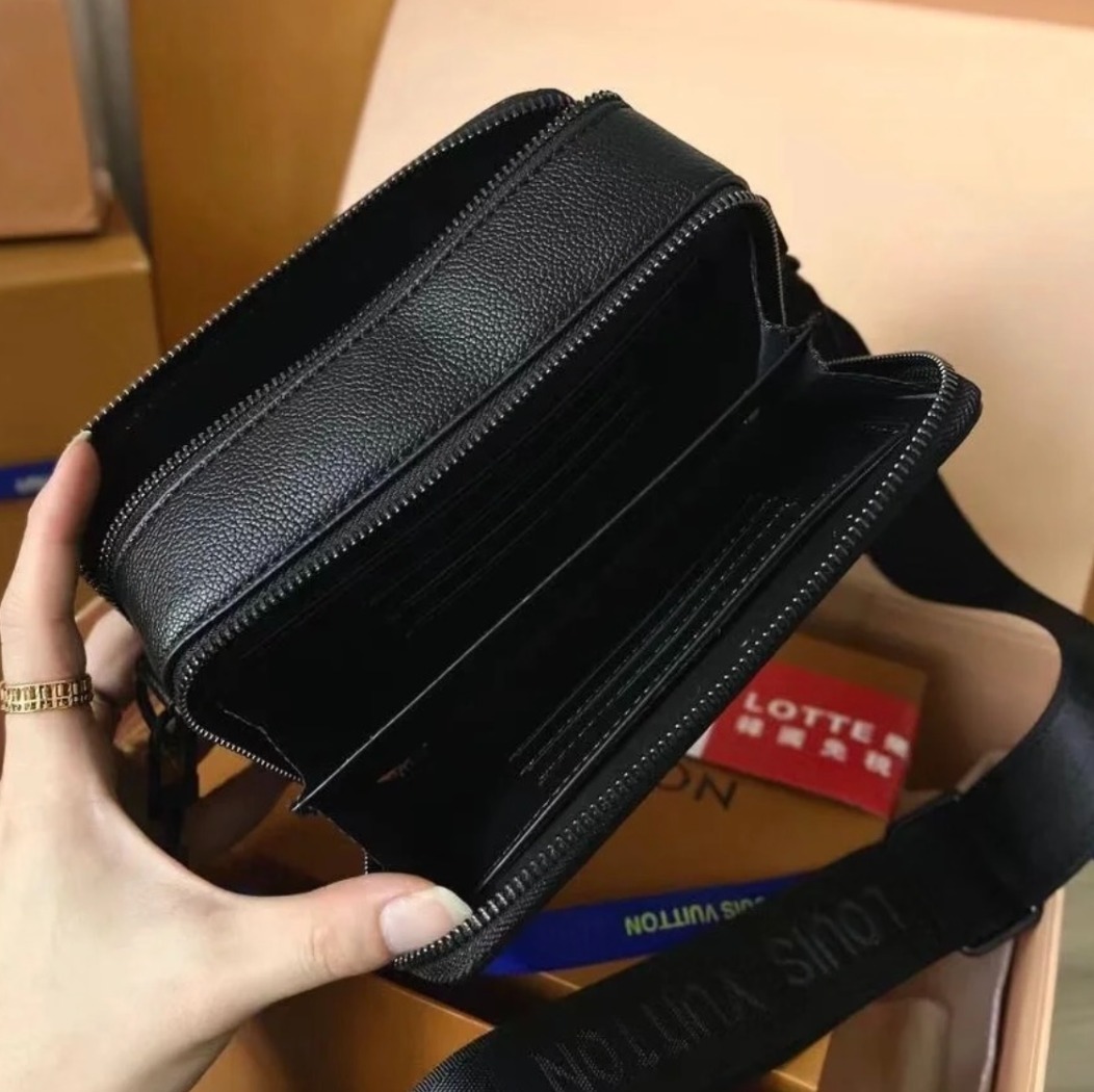 【コンパクト】LouisVuitton アルファ・ウェアラブル ウォレット  M59161