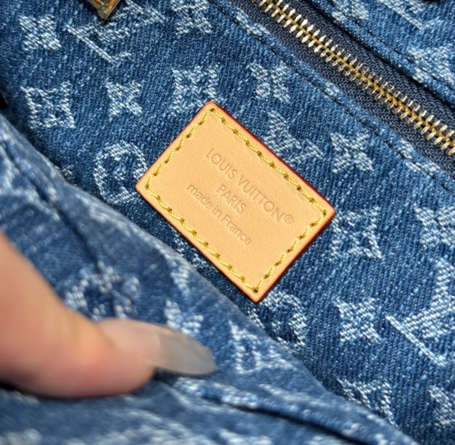 【お洒落】Louis Vuitton モノグラム・デニム オンザゴー PM  M14633