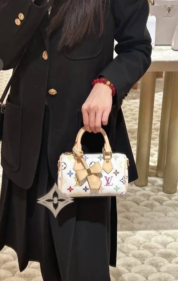 【コーデのポイントに】LOUIS VUITTON★Nano★ショルダーバッグ