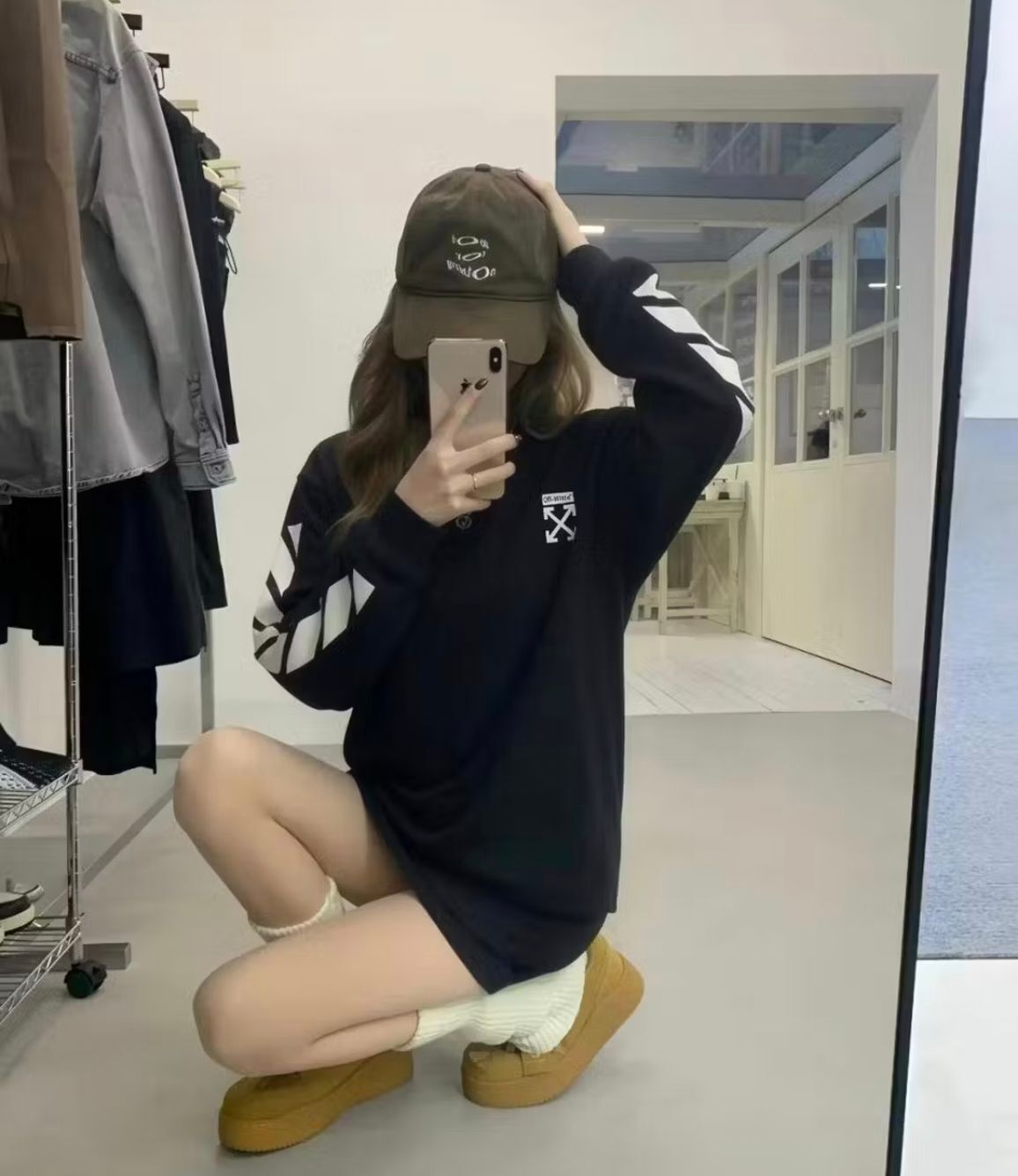 ★人気★ OFF-WHITE アロー ロングTシャツ 長袖 男女兼用