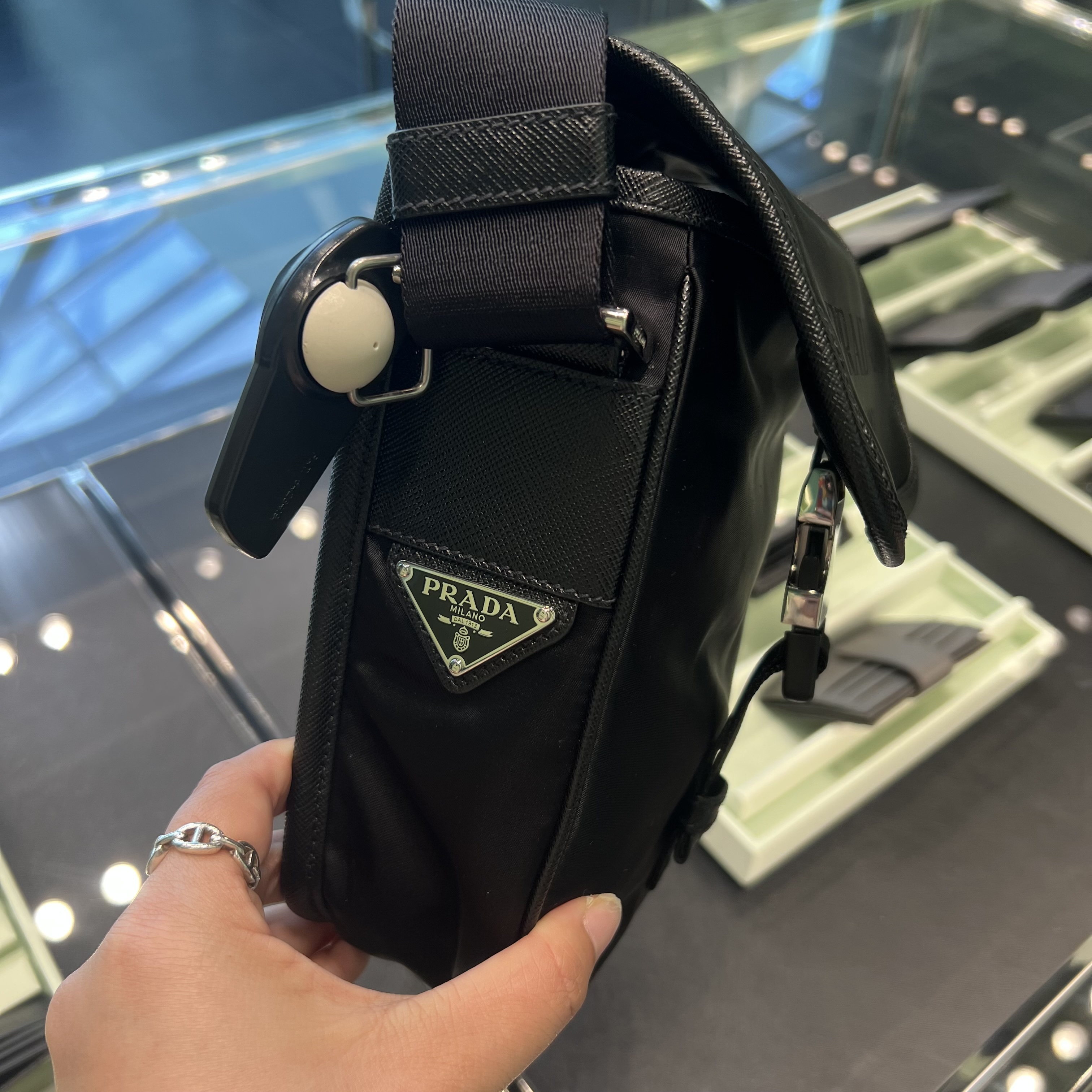 【PRADA】セール 2VD028 RENYLON ミニ ミリタリーショルダー