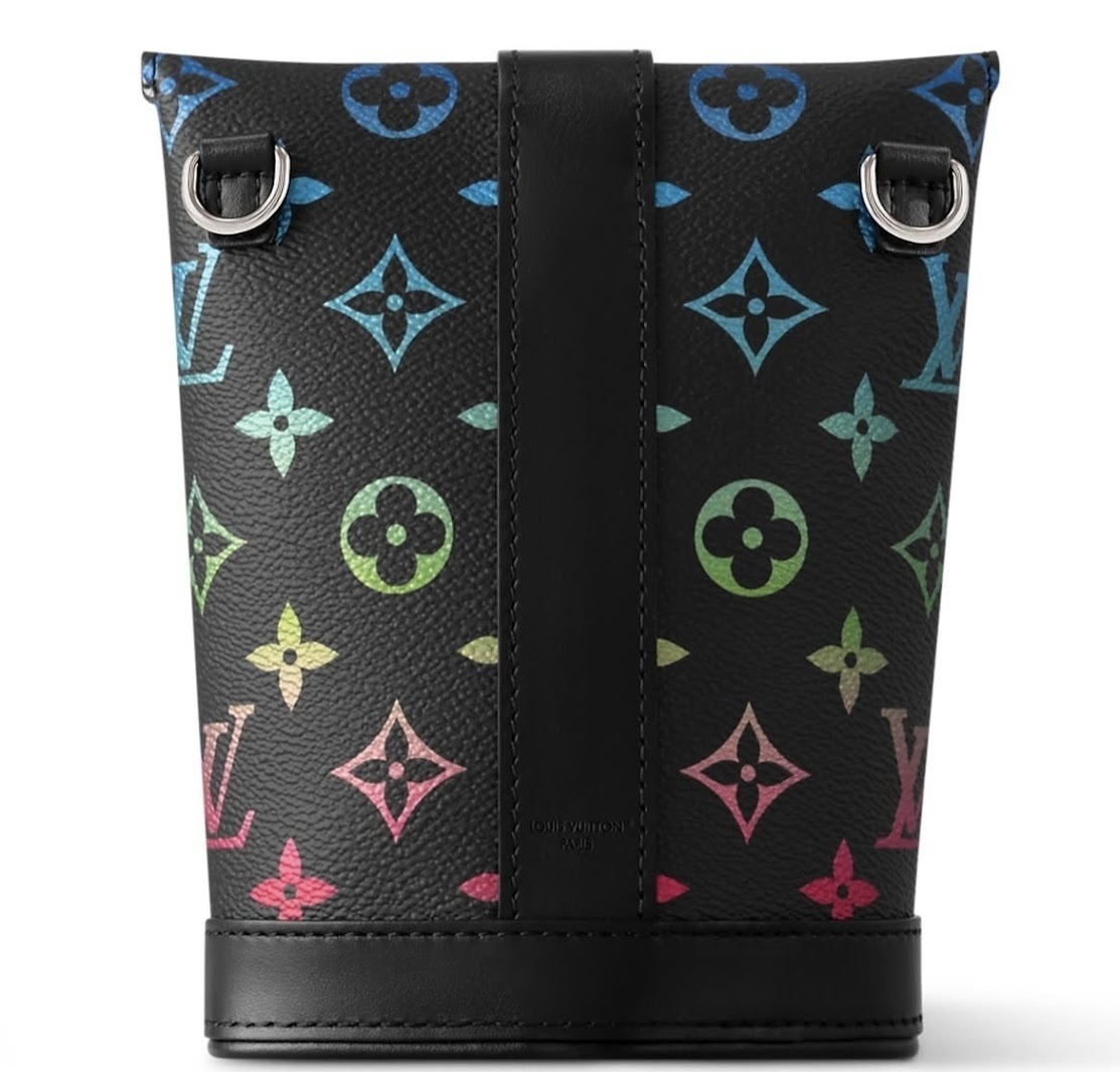 【カラフルで素敵♪】Louis Vuitton★エンべロップ・ポーチ M13906