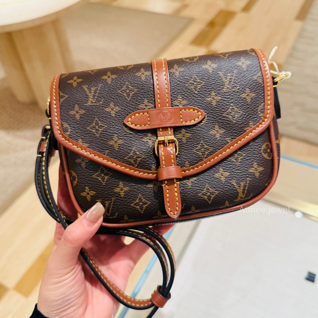 華やかなエレガント♪【Louis Vuitton】ソロ ショルダーバッグ M27096
