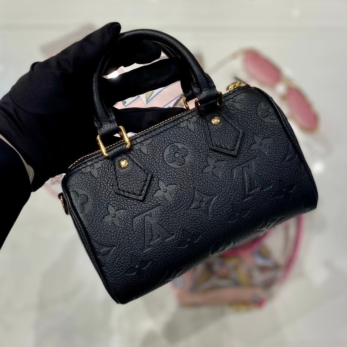 【カワイイ♡】Louis Vuitton ナノ・スピーディ