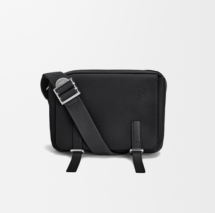 LOEWE ♦ミリタリーXSフルグレインメッセンジャーバッグ