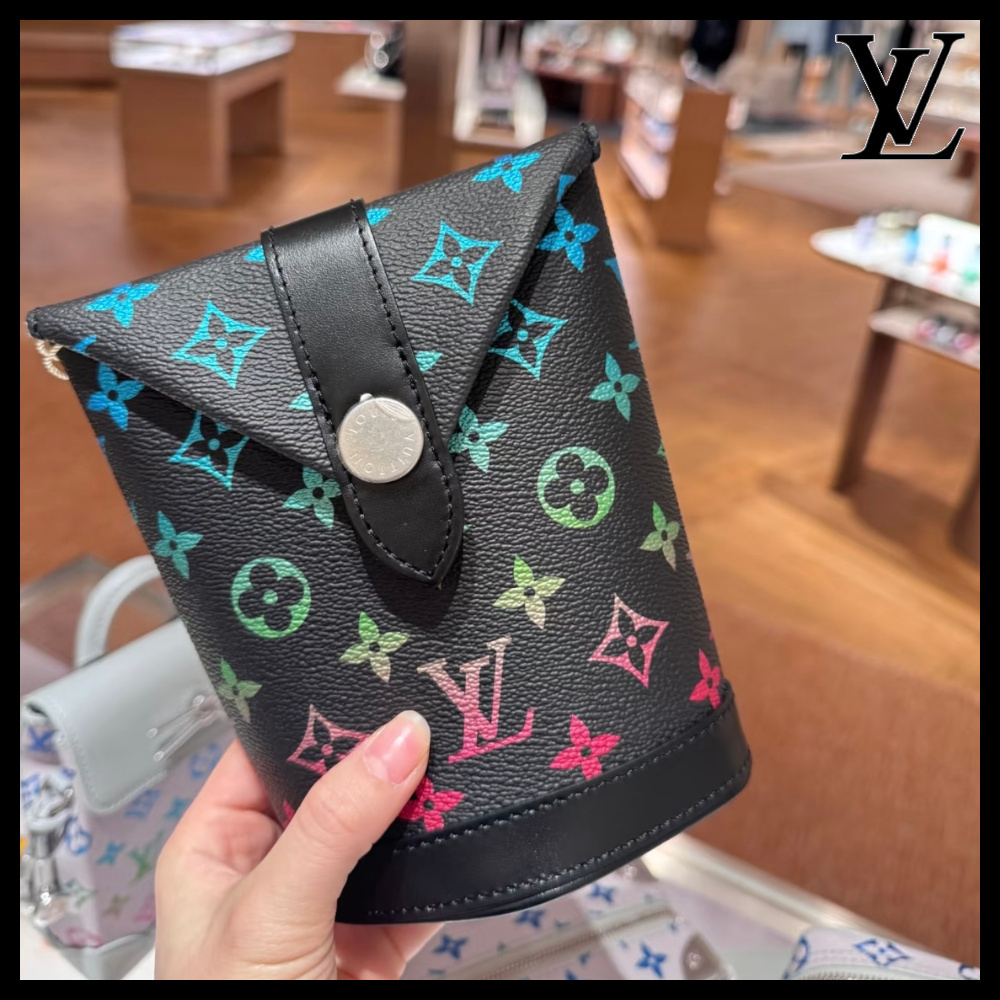 【カラフルで素敵♪】Louis Vuitton★エンべロップ・ポーチ M13906