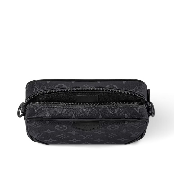 《ユニセックスに使える》LouisVuitton　 ショルダーバック