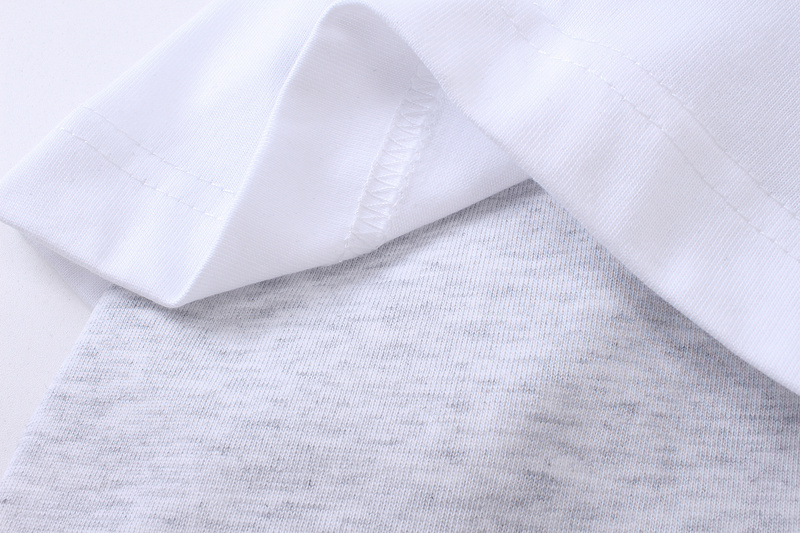 【BALENCIAGA】バレンシアガ 男女兼用、ご好評に付き再入荷！