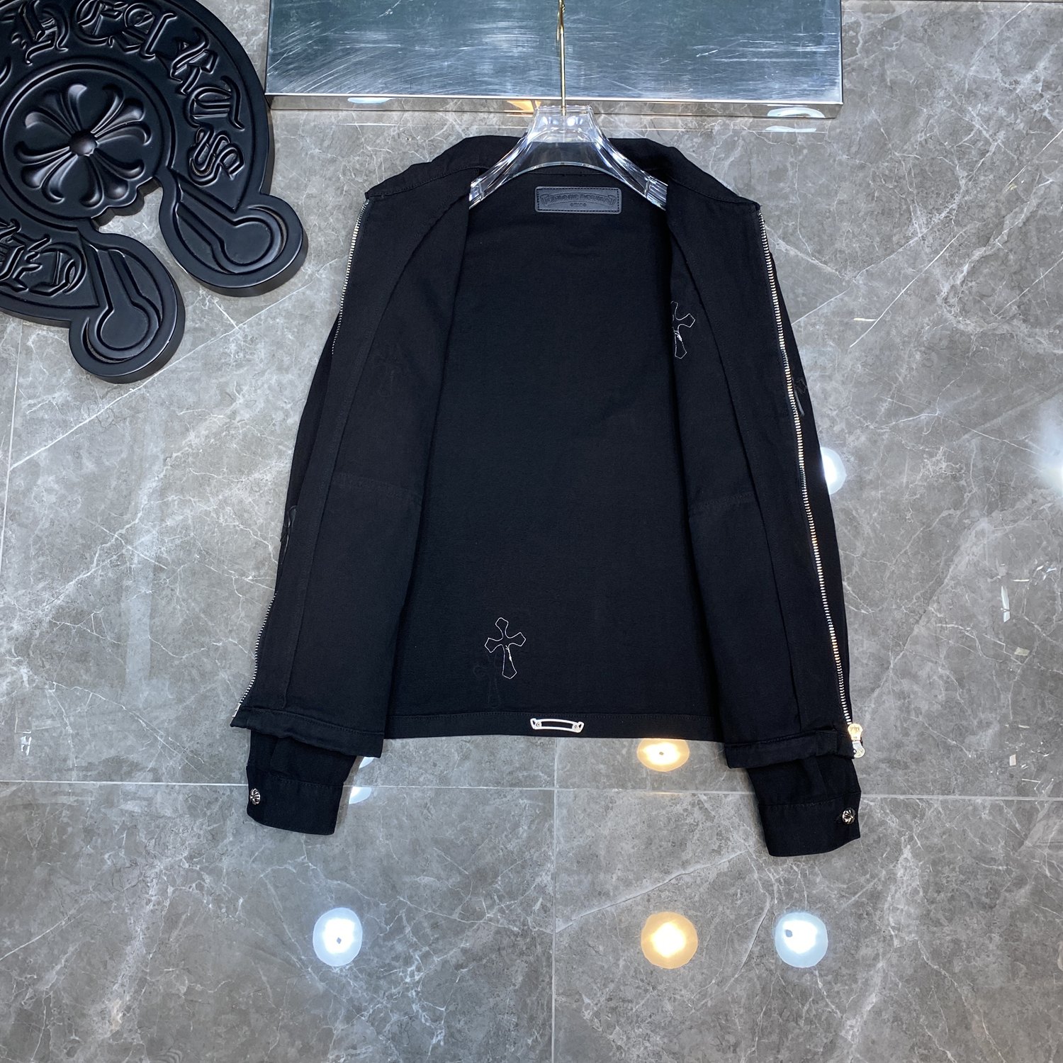 【CHROME HEARTS】クロムハーツ デニムジャケット ご好評に付き再入荷！
