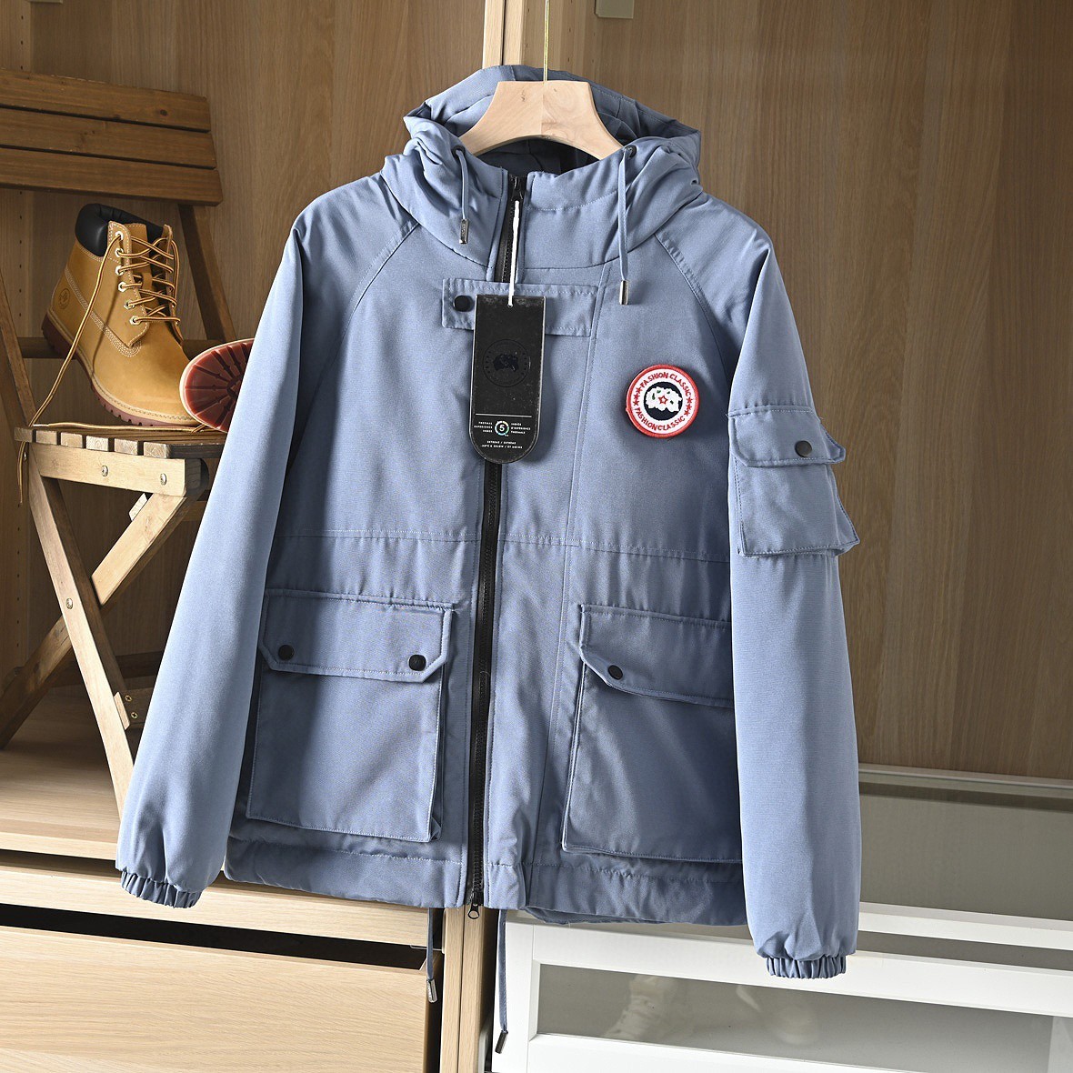 【Canada Goose】ダウンジャケット 男女兼用、ご好評に付き再入荷！