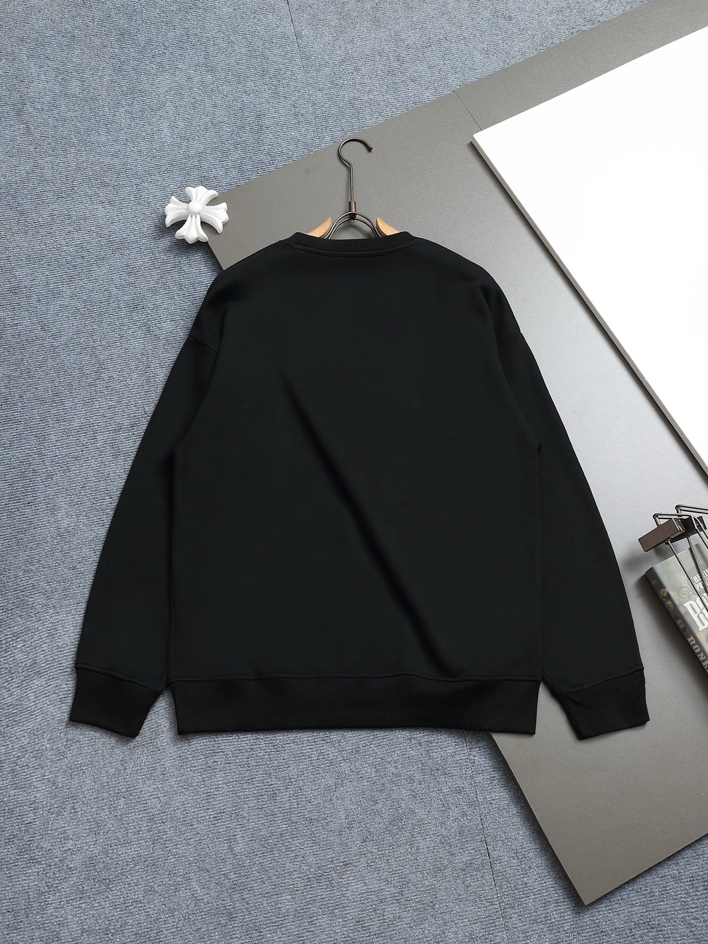 【GUCCI】プリント長袖 T シャツ