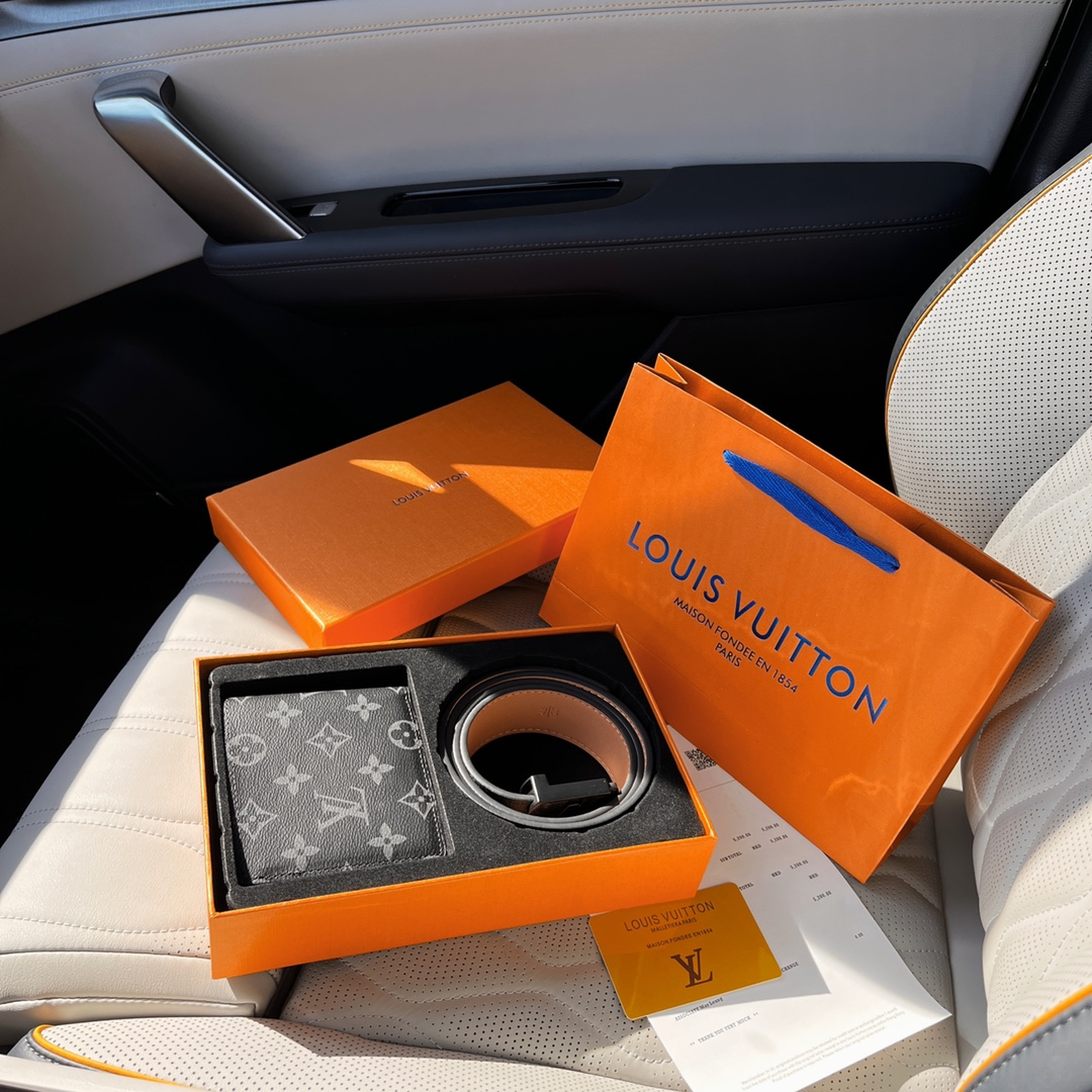 【LOUIS VUITTON日本公式許可旗艦店】ベルト+ 財布 特価開催 数量限定