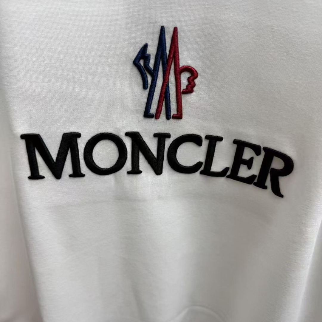 【MONCLER旗艦店】モンクレール パーカー 男女兼用 ご好評に付き再入荷！