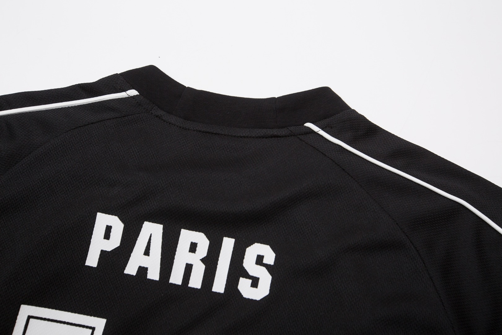 【BALENCIAGA】長袖 T シャツ
