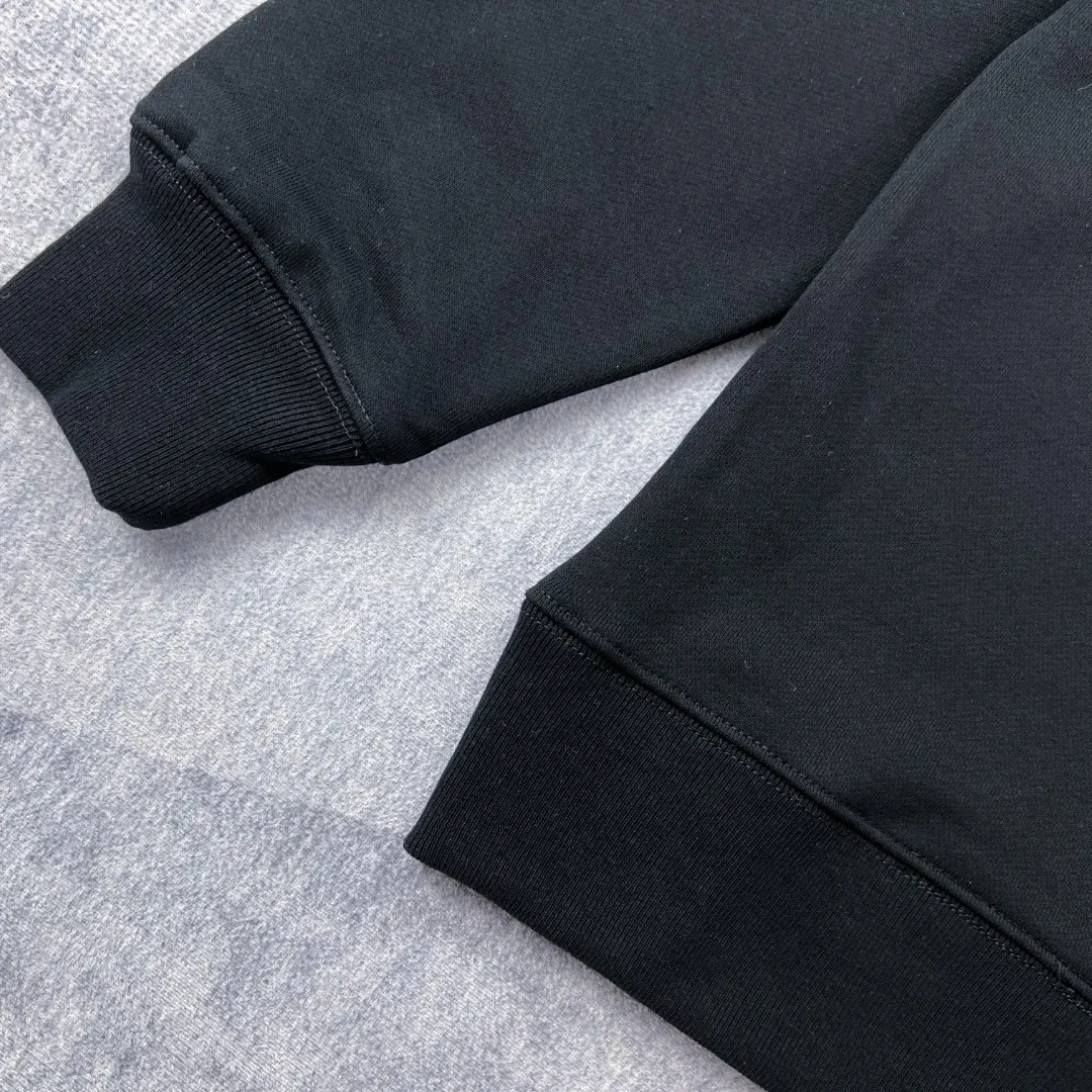 【MONCLER旗艦店】モンクレール 長袖 男女兼用 ご好評に付き再入荷！