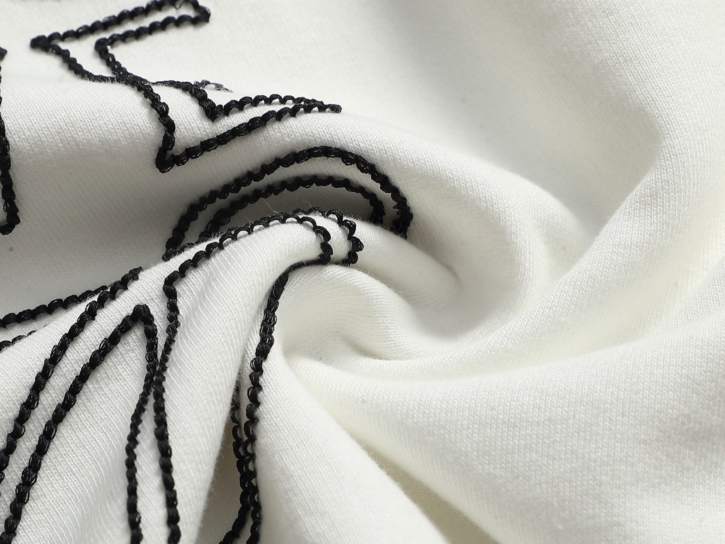 【LOEWE】刺繍長袖 T シャツ