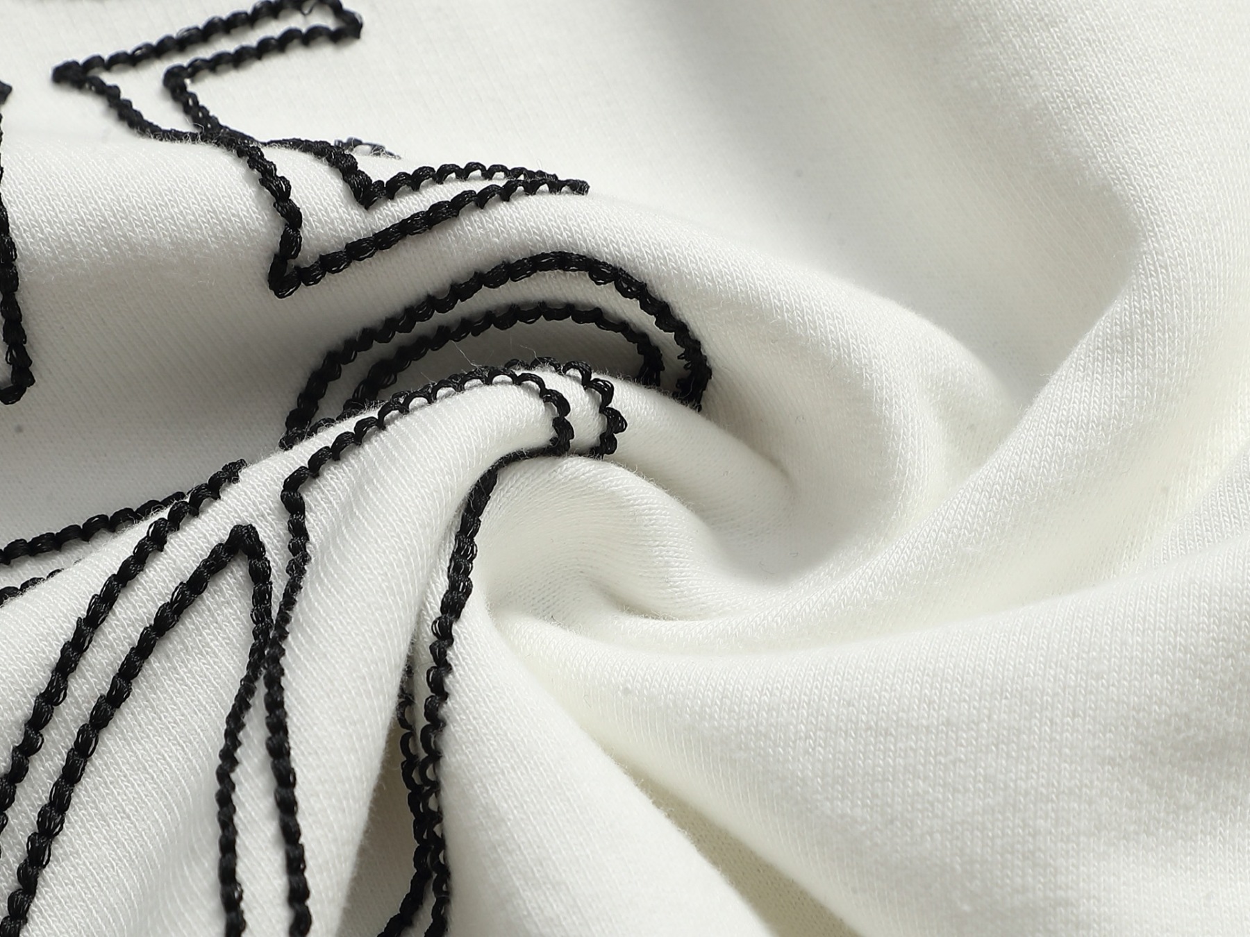 【LOEWE】刺繍長袖 T シャツ