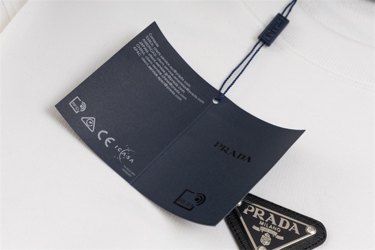 【Prada旗艦店】( プラダ ) 長袖 男女兼用、ご好評に付き再入荷！