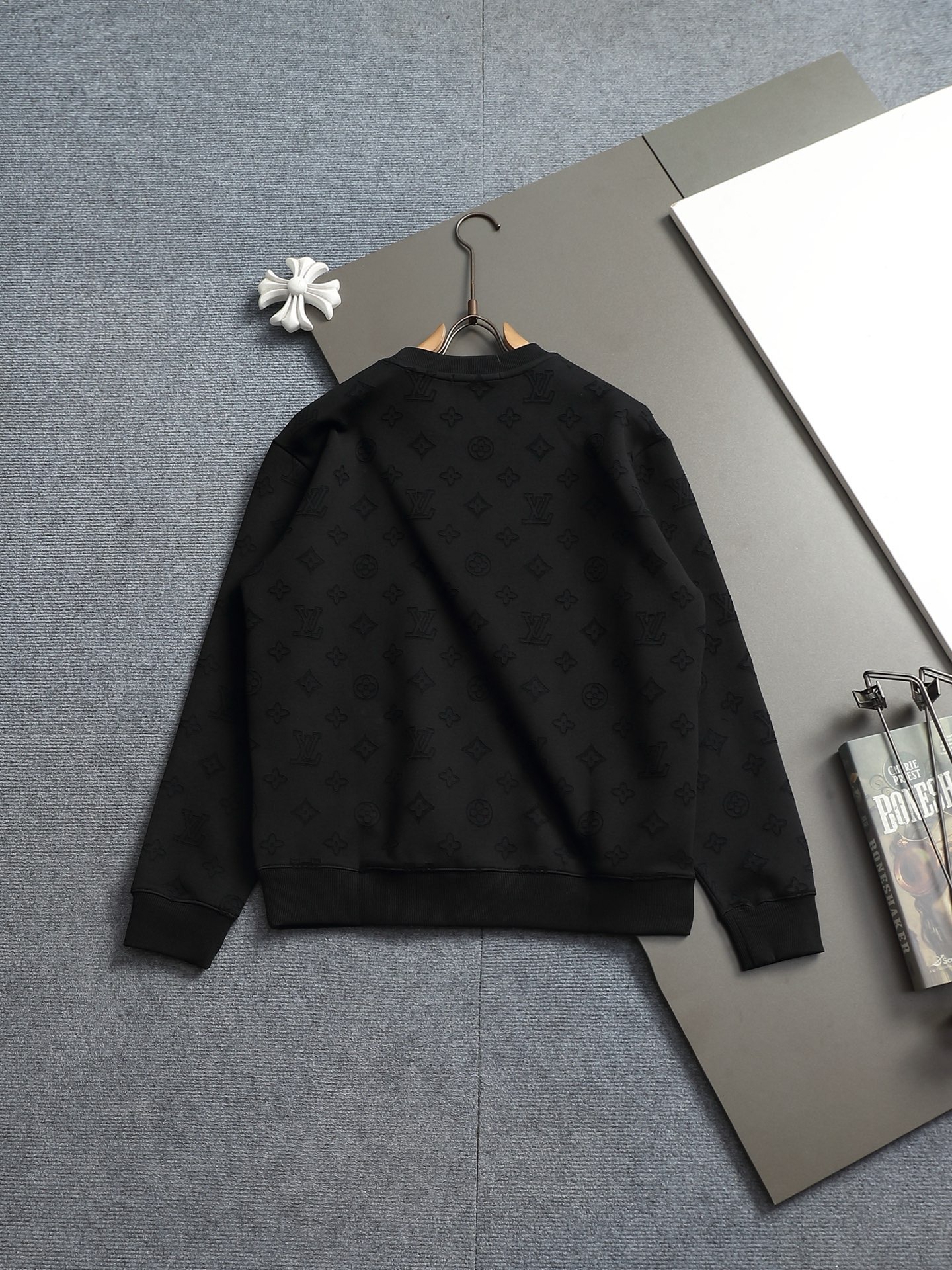 【LOUIS VUITTON】長袖 T シャツ